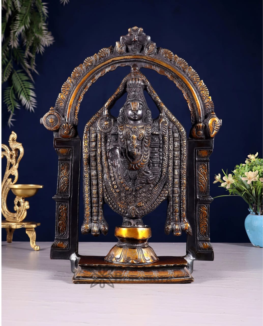 Brassaura™ Superfine Brass Tirupati Balaji Lord Venkateshwara Swamy Idol – Height 13 Inches, Weight 5.4 Kgs