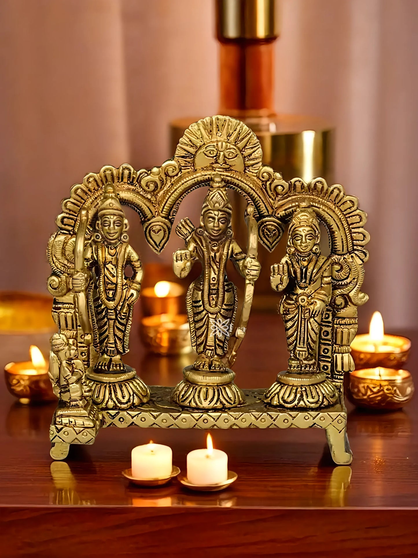 Brassaura™ Brass Ram Darbar Idol – Height 5 Inches & Weight 0.87 Kgs | Graceful Depiction of Lord Ram Parivar in Brass