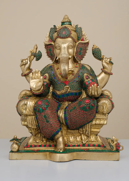 Brassaura™ सिंहासन पर विराजमान राजा गणेश | मीनाकारी जड़ाई के काम के साथ शुद्ध पीतल | ऊँचाई 18 इंच और वज़न 17.78 किलोग्राम