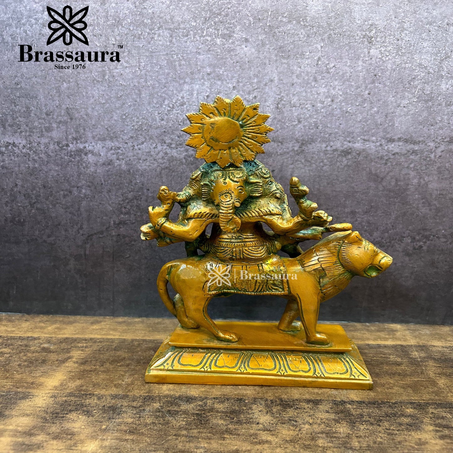 Brass Ganesha Statue For Home Decor And Gift Items Weight 2.6 Kg And Height 8.7 Inches