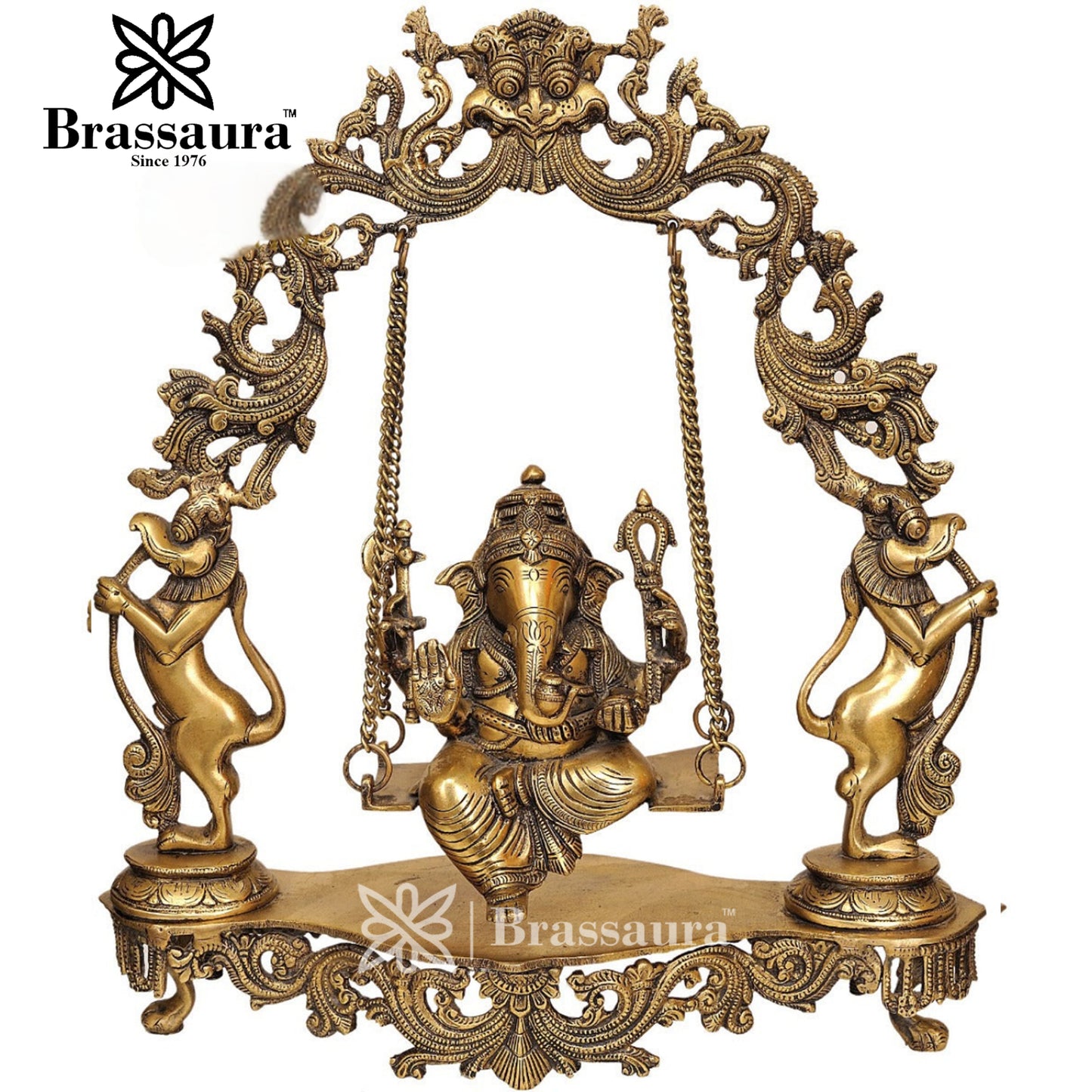 Brass Ganesha Statue For Home Decor And Gift Item Weight 7 Kg And Height 18 Inch