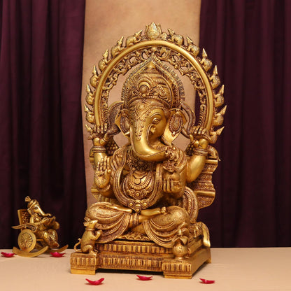 घर की सजावट और पूजा के लिए बड़ी पीतल की गणेश मूर्ति 22 इंच ऊँची