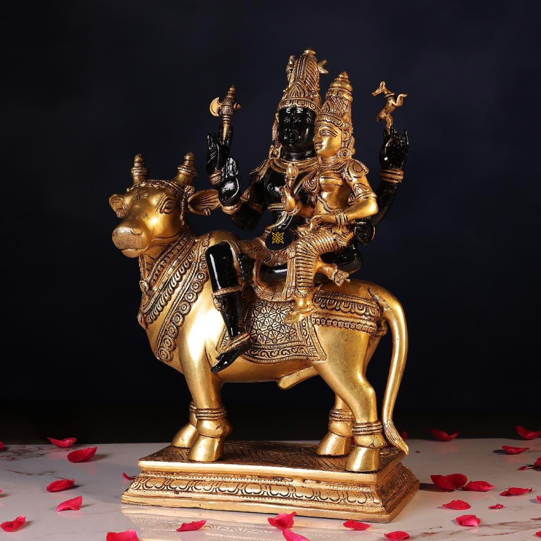 Brassaura® Shiva Parvati Riding Nandi Idol with Black Colour Finish | Pure Superfine Brass Handcrafted Murti | Brass Statue for Home Temple, Pooja Room | Height 15.7 Inches | Weight 12.3 Kgs