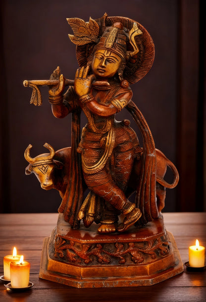पीतल की गाय और कृष्ण बांसुरी बजाते हुए, वज़न 2.7 किग्रा और ऊँचाई 10 इंच