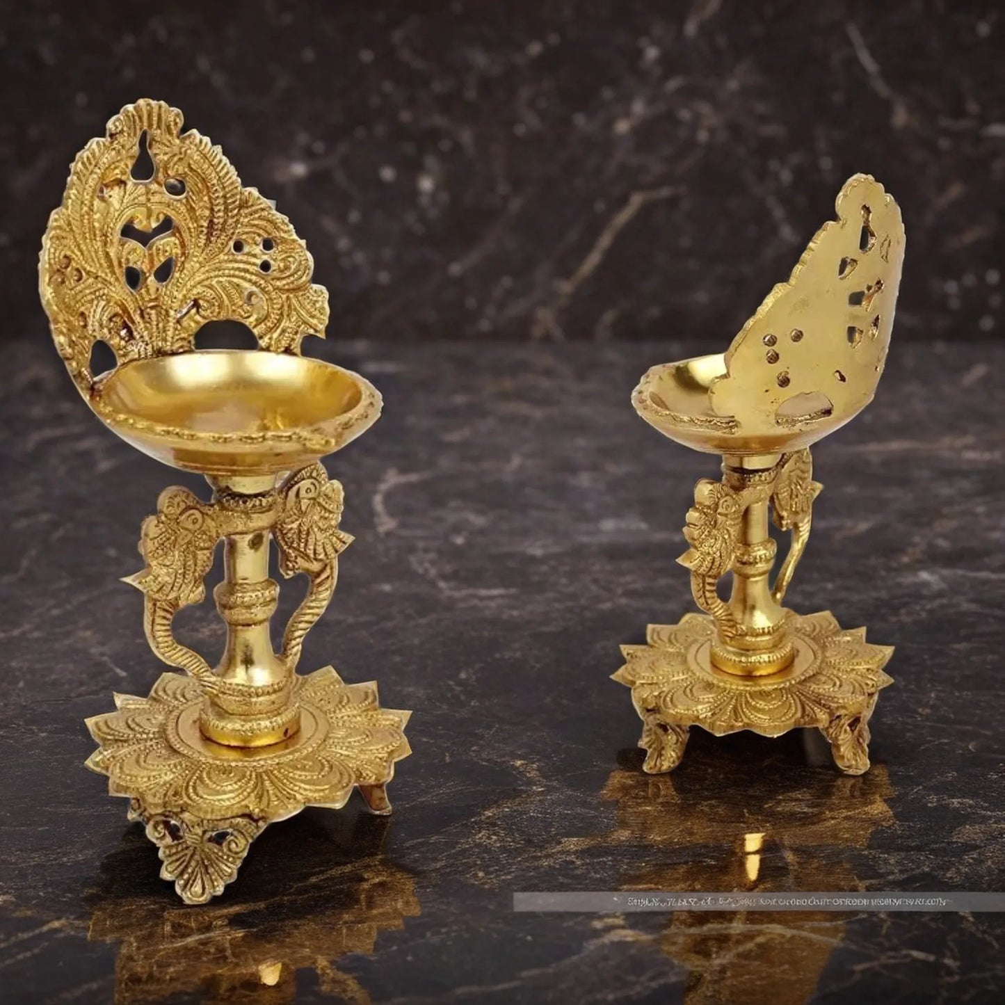 Brass Oil Lamp Diya Deepam for Home Temple Weight 1.28 Kg & Height 9 Inch