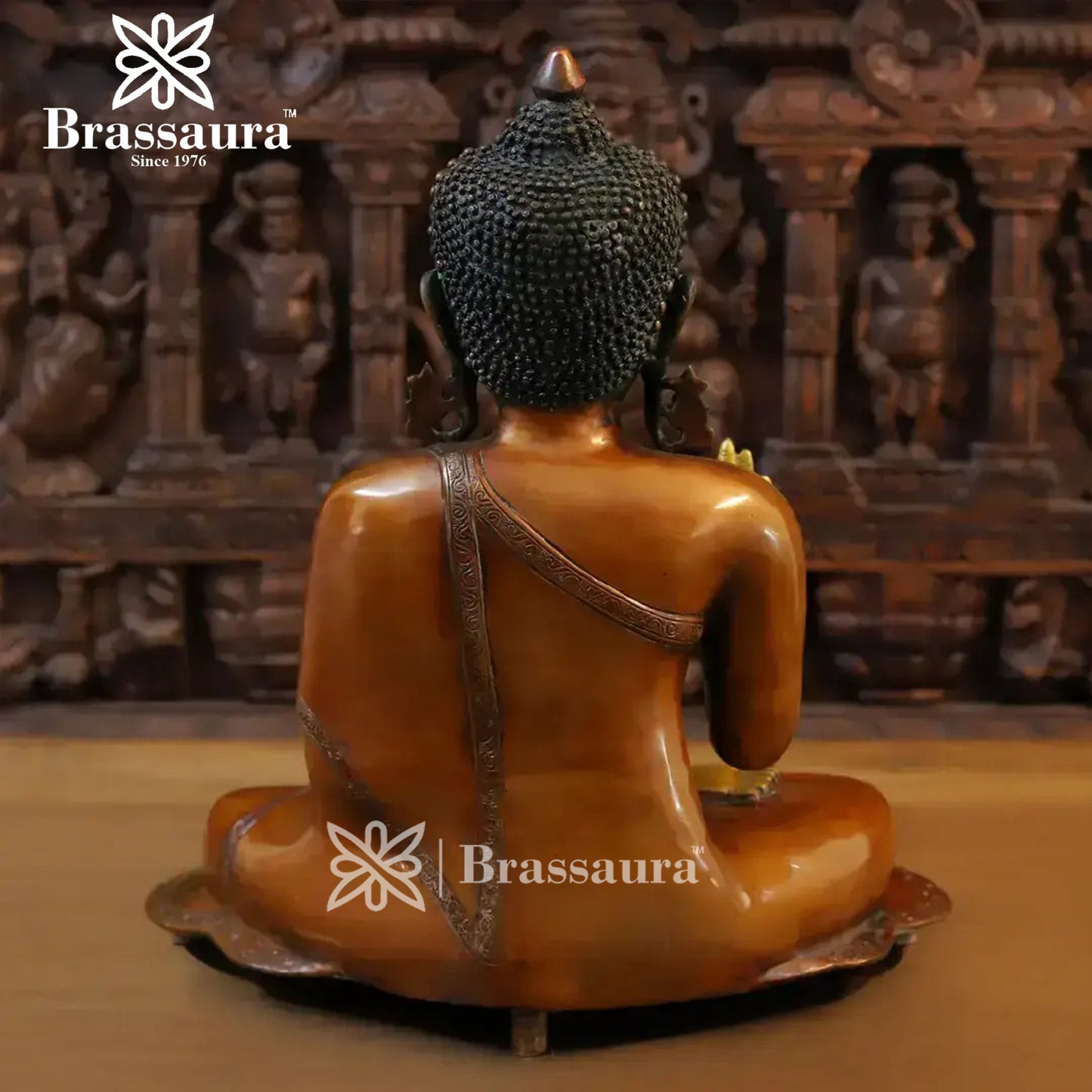 Brass Buddha For Home And Décor Weight 16.3 kg Height 19 Inch