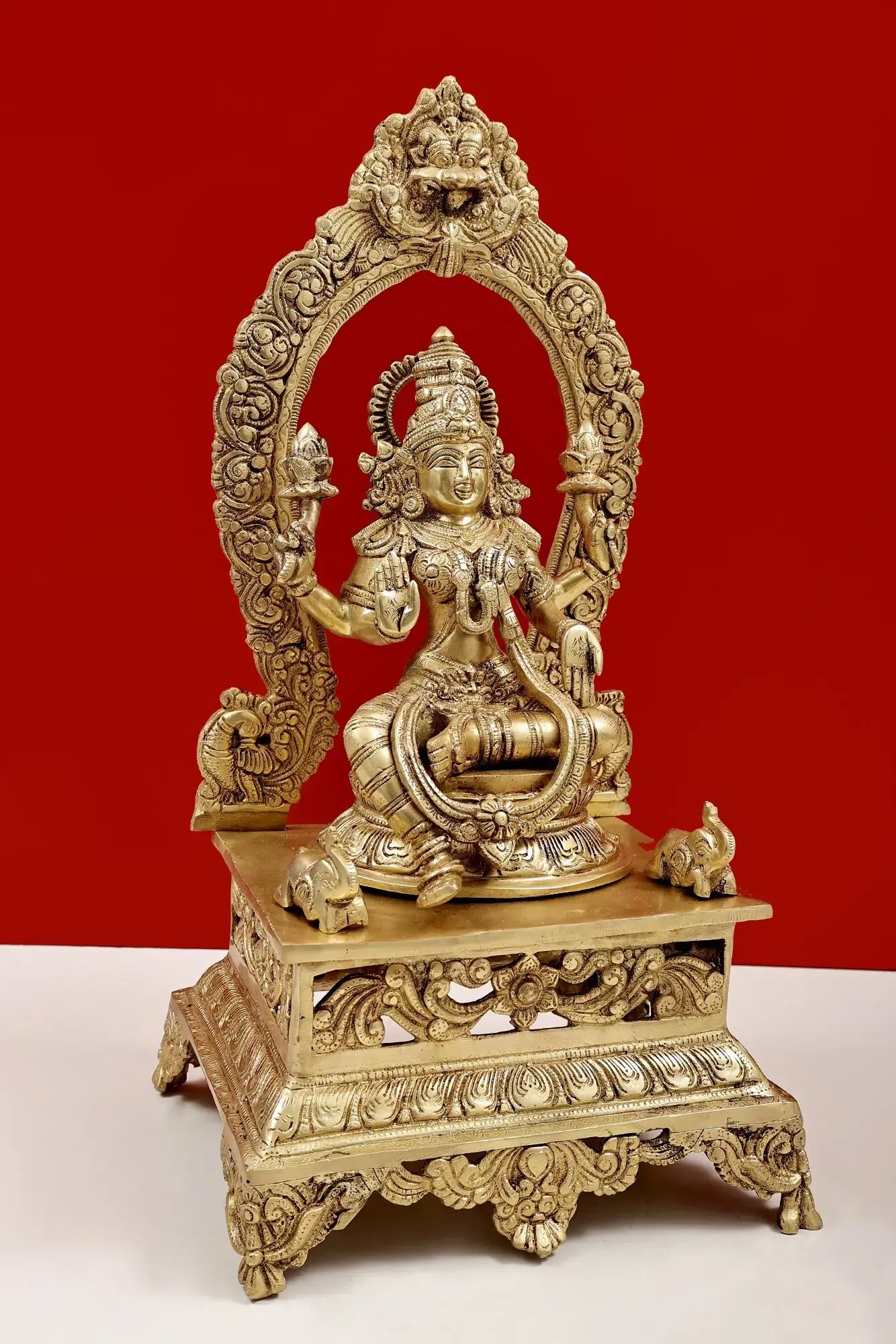 Brassaura® Brass Lakshmi Maa Statue | Height 20.5 Inches & Weight 13.13 kg
