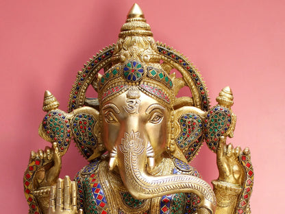 ब्रासौरा™ आर्क के साथ भगवान गणेश | मीनाकारी जड़ाई के काम के साथ शुद्ध पीतल | ऊंचाई 18 इंच और वजन 21 किलोग्राम