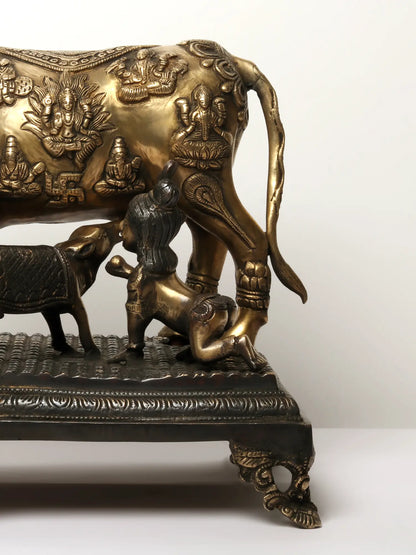 ब्रासौर® पीतल गाय और बछड़े की मूर्ति | ऊंचाई 12.01 इंच और वज़न 14.21 किग्रा
