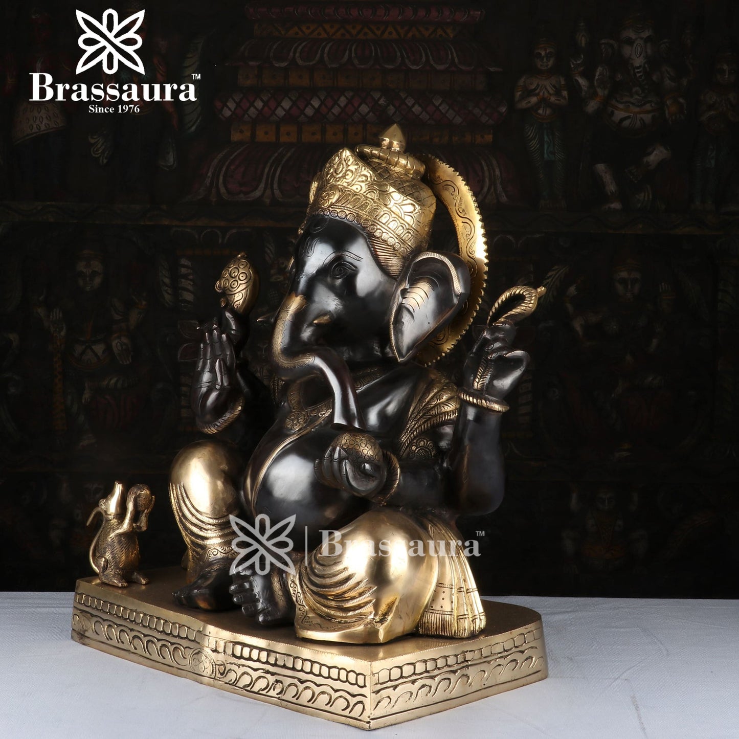 Brass Ganesha Statue For Home Decor And Gift Items Weight 36.4 Kg And Height 21 Inches