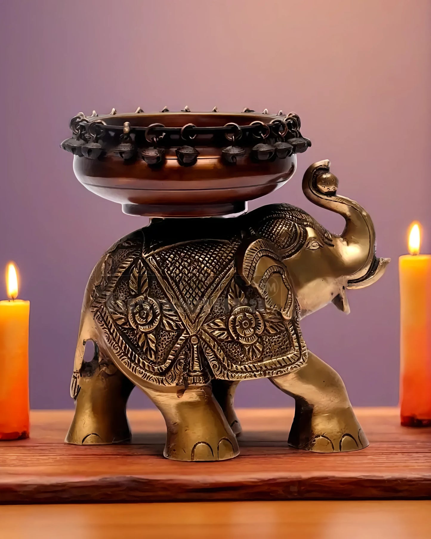 Brassaura™ Classic Brass Urli Bowl – 3 kgs, 7.5 Inches Height – Traditional Decorative Bowl for Flowers & Diyas