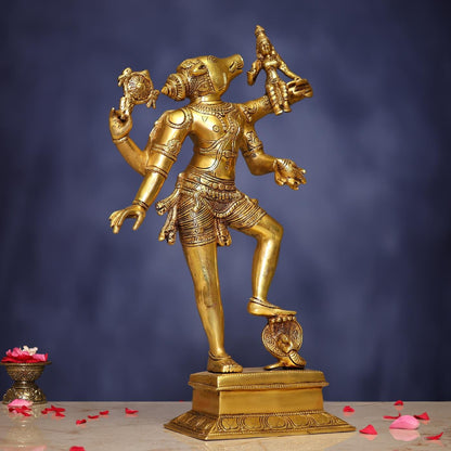 18 इंच ऊँची पीतल की वराह देव और भू देवी की मूर्ति