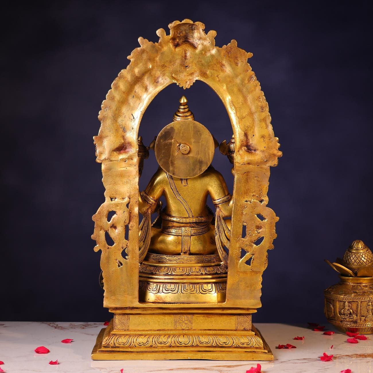 ब्रासोरा® वृंदावन वेणुगोपाल कृष्ण पीतल की प्रतिमा मोर के साथ | एंटीक नीला और सुनहरा रंग | ऊँचाई 20 इंच