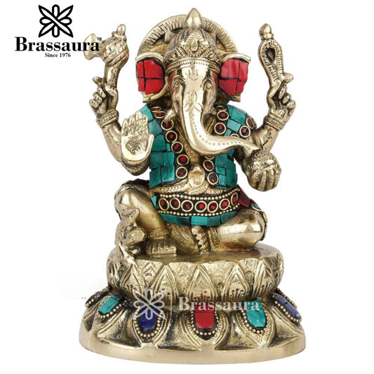 Brass Ganesha Statue For Home Decor And Gift Item Weight 2.1 Kg And Height 7 Inch