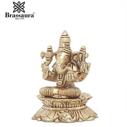 Brass Ganesha Statue For Home Decor And Gift Item Weight .33 Kg And Height 3 Inches