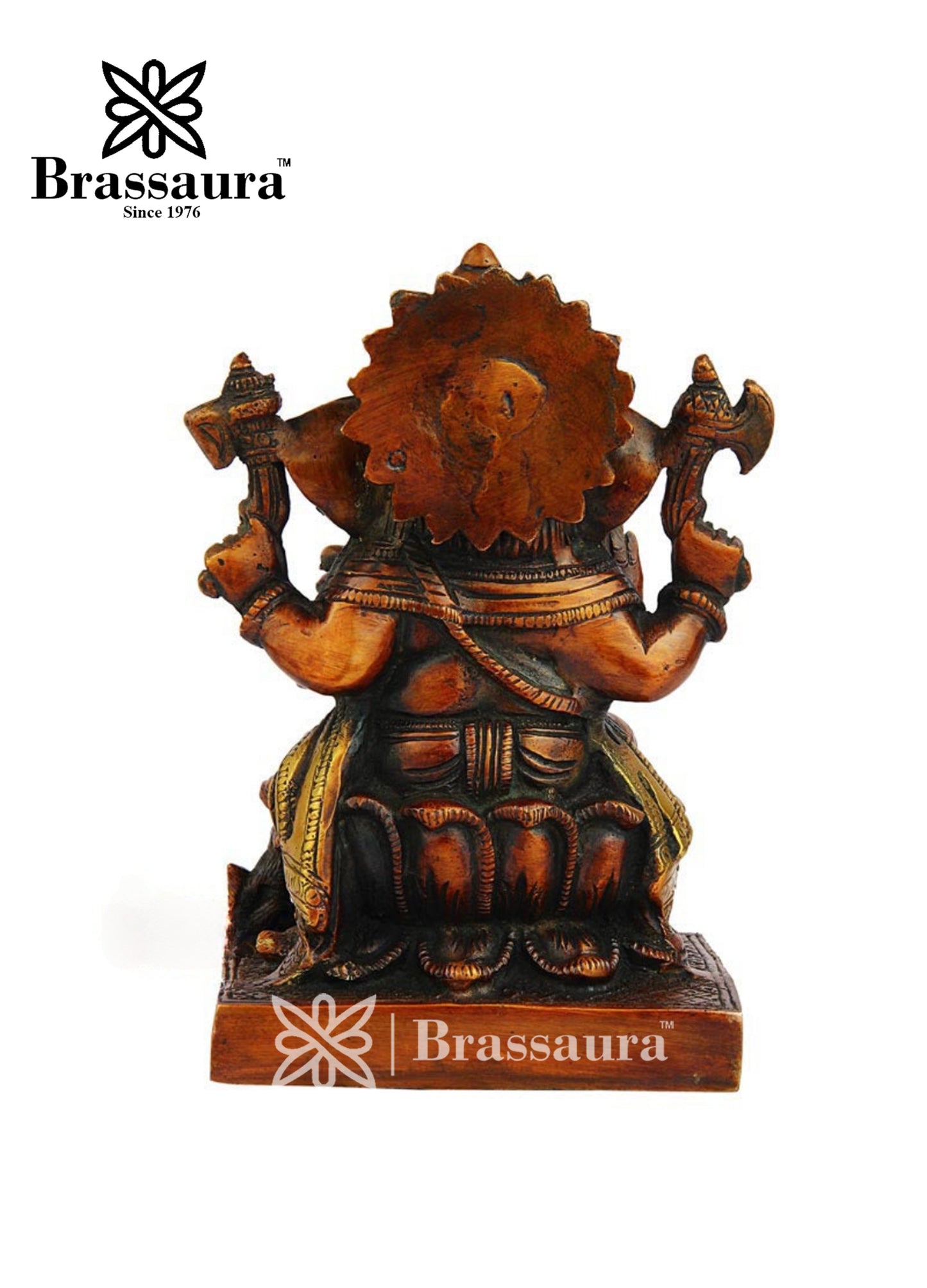 Brass Ganesha Statue For Home Decor Weight 2 Kg And Height 7 Inch