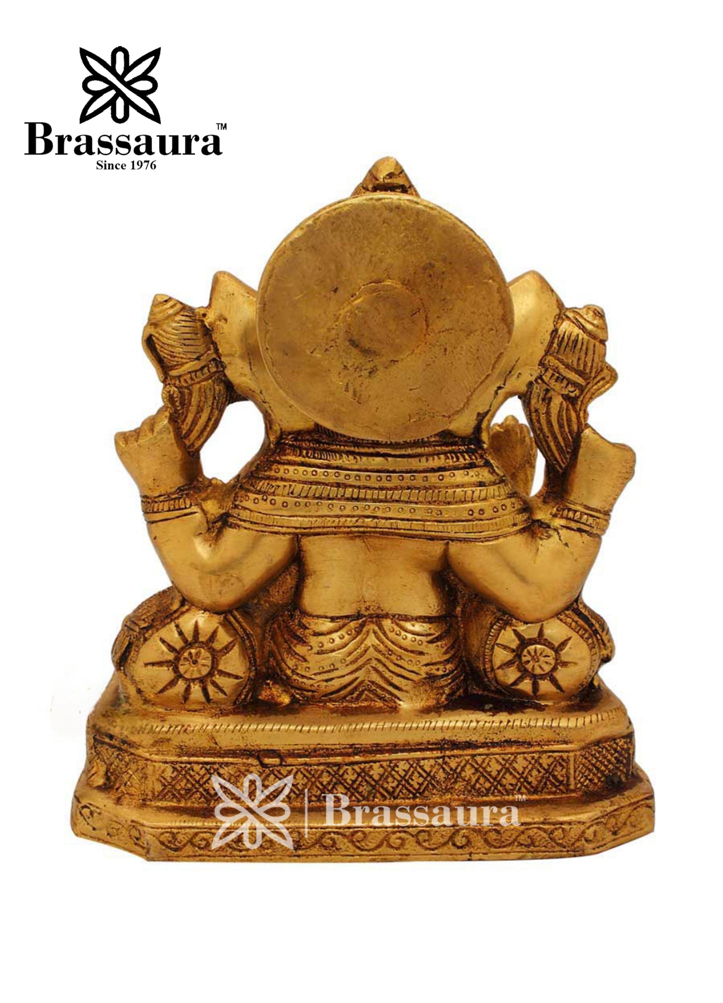 Brass Ganesha Statue For Home Decor Weight 2.2 Kg And Height 7 Inch