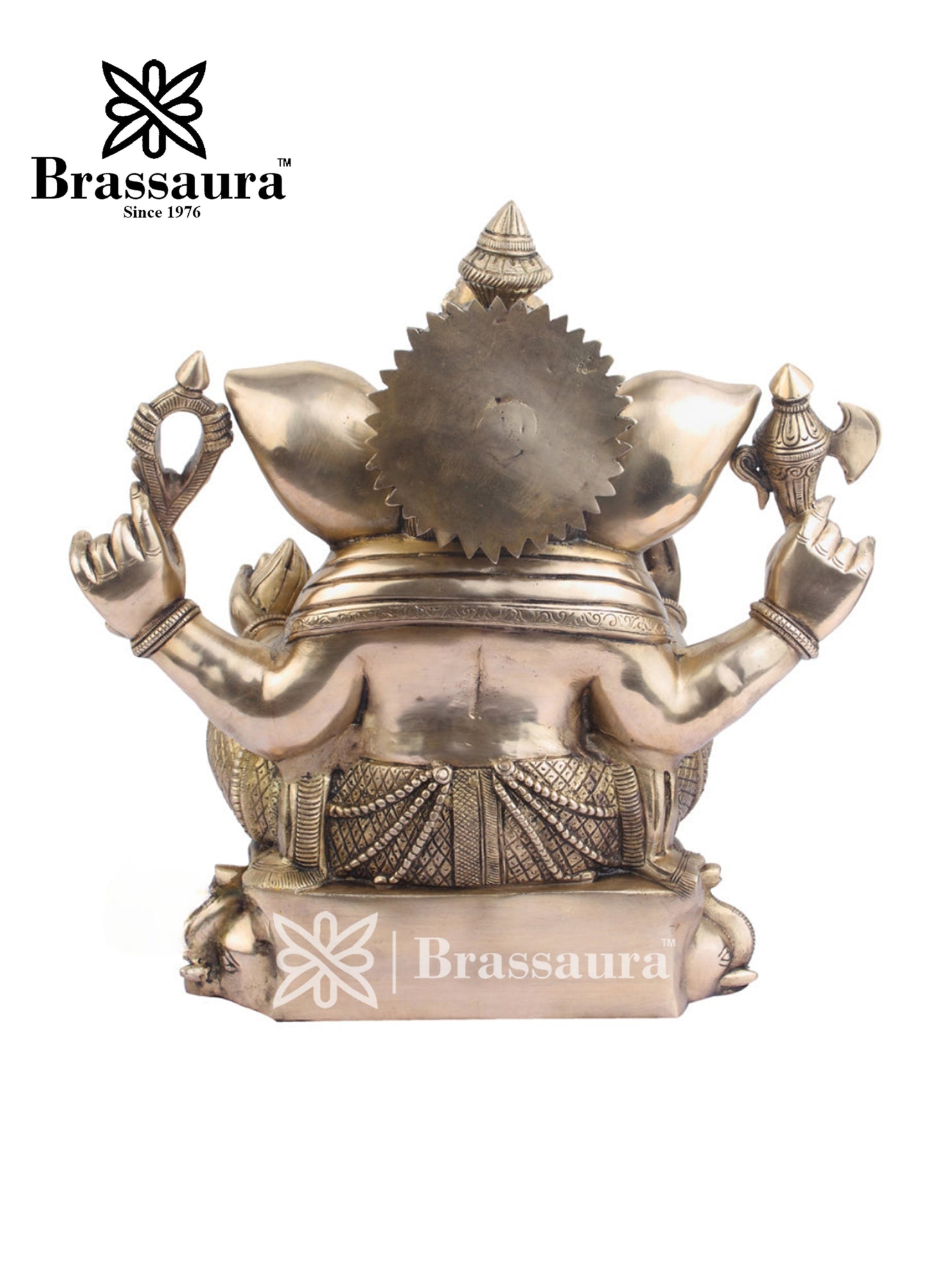 Brass Ganesha Statue For Home Decor And Gift Item Weight 18 Kg And Height 18 Inch