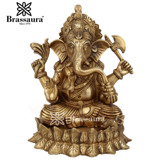 Brass Ganesha Statue For Home Decor And Gift Item Weight 5 Kg And Height 9 Inch