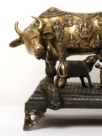 ब्रासौर® पीतल गाय और बछड़े की मूर्ति | ऊंचाई 12.01 इंच और वज़न 14.21 किग्रा