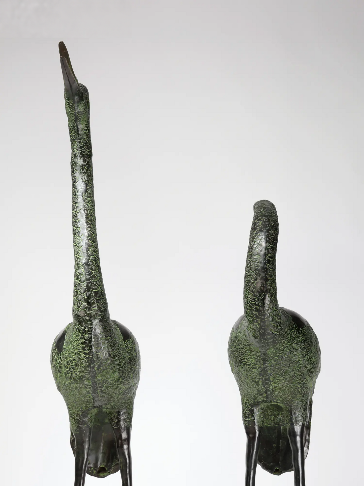 ब्रासौर® क्रेन पीतल की मूर्तियों का जोड़ा | शुद्ध पीतल | ऊंचाई 60 इंच और वजन 39.80 किलोग्राम