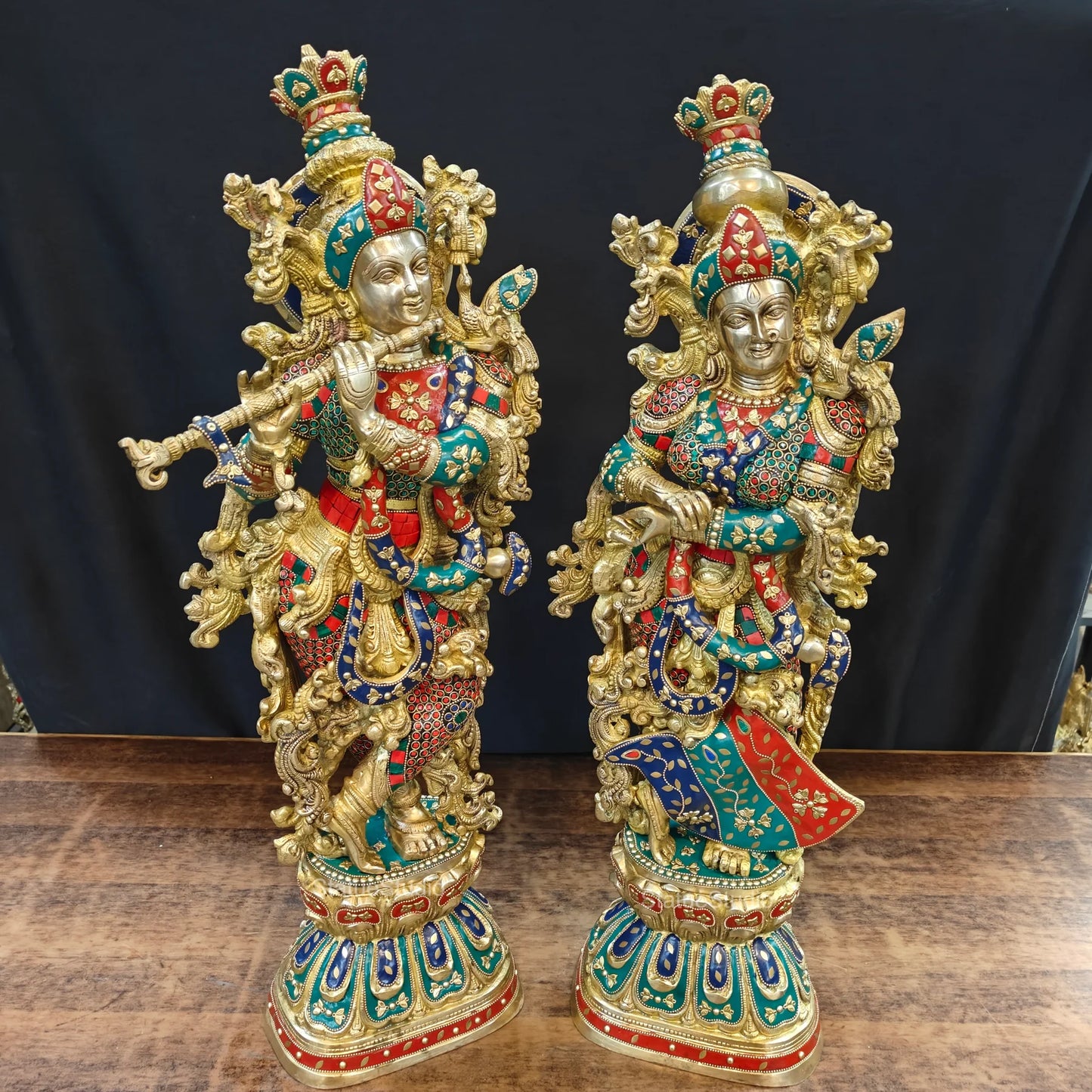 Brassaura® Brass Radha Krishna Idol Set | Handcrafted Gopi Gopal Murti for Home Temple, Living Room & Spiritual Décor | 29 Inches | 33 Kg
