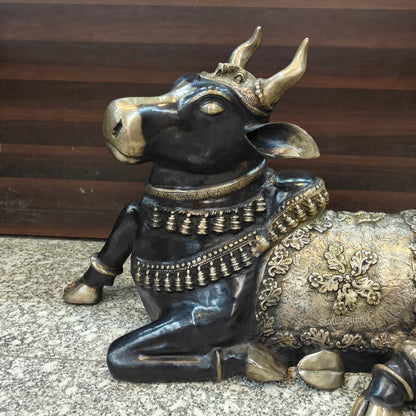 Brassaura® Brass Nandi Bull Idol | Sacred Nandi Statue for Home Temple, Shiv Mandir, Spiritual Décor & Vastu | 22 Inches | 28 Kg