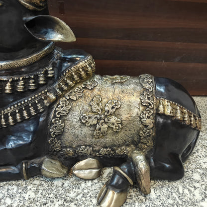 Brassaura® Brass Nandi Bull Idol | Sacred Nandi Statue for Home Temple, Shiv Mandir, Spiritual Décor & Vastu | 22 Inches | 28 Kg