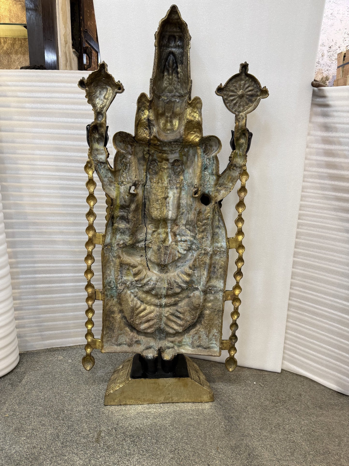 Brassaura® Brass Lord Balaji Venkateswara Idol with Meenakari Work | Handcrafted Tirupati Balaji Murti for Home Temple, Spiritual Décor & Gifting | 70 Inches | 112 Kg