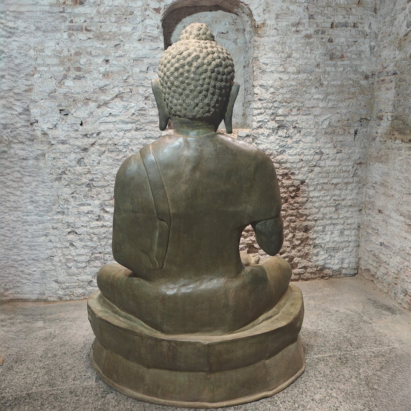 Brassaura® Brass Meditating Buddha Statue | Handcrafted Gautam Buddha Idol for Home, Meditation Room, Garden & Spiritual Décor | 68 Inches | 245 Kg