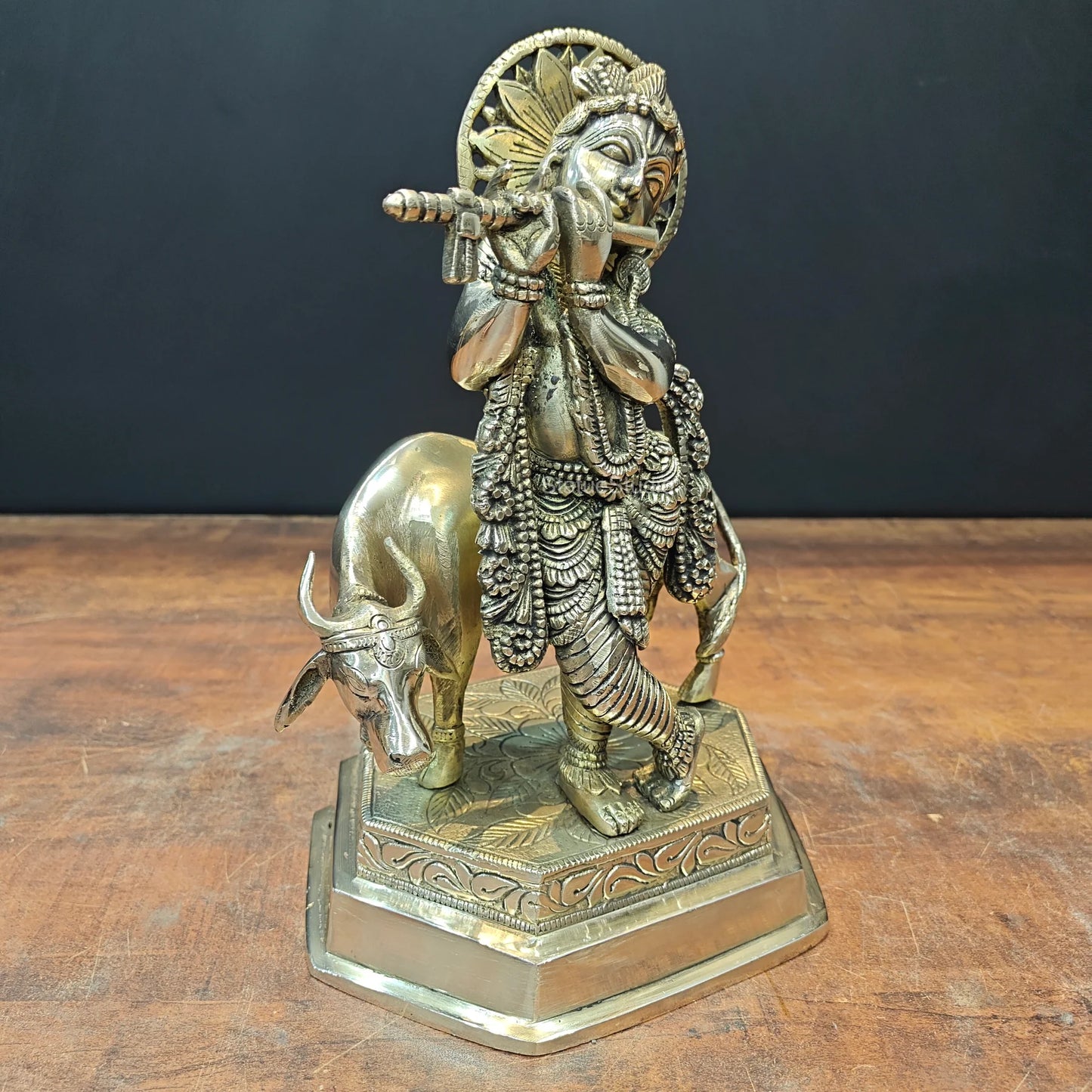 Brassaura® Brass Lord Krishna with Cow Idol | Handcrafted Krishna Playing Flute Statue | Pure Brass Spiritual Home Temple, Living Room & Pooja Décor | Height 12 Inches | 4.9 Kg