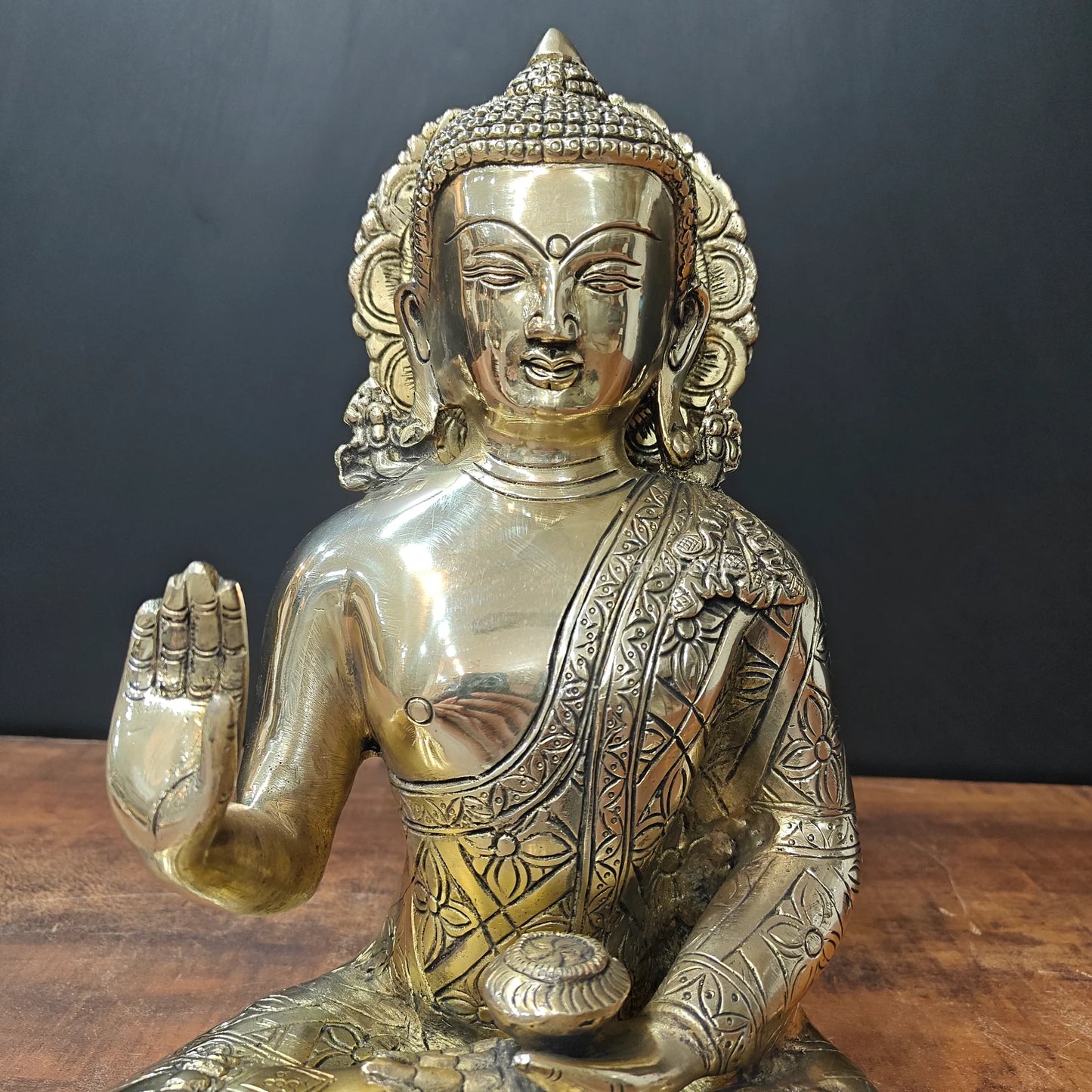 ब्रासोरा® वृंदावन वेणुगोपाल कृष्ण पीतल की प्रतिमा मोर के साथ | एंटीक नीला और सुनहरा रंग | ऊँचाई 20 इंच