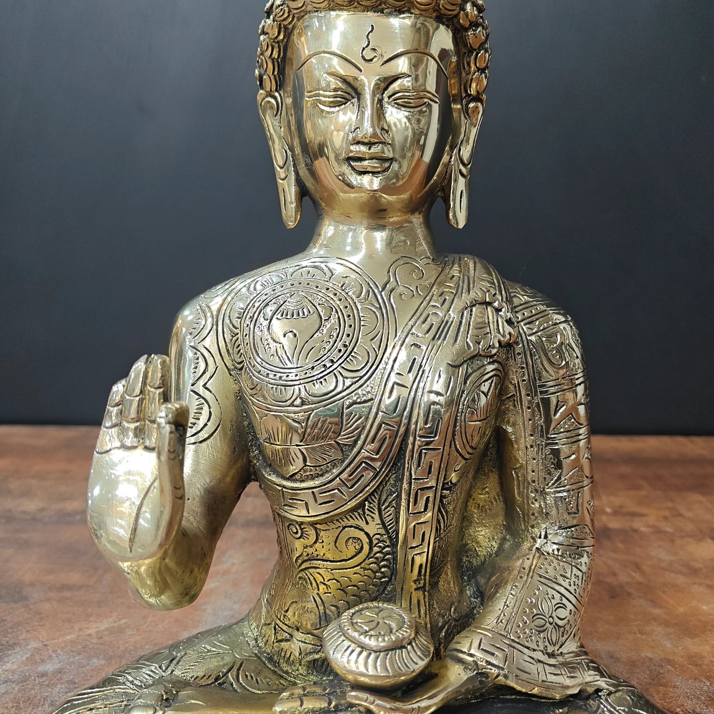 ब्रासोरा® वृंदावन वेणुगोपाल कृष्ण पीतल की प्रतिमा मोर के साथ | एंटीक नीला और सुनहरा रंग | ऊँचाई 20 इंच