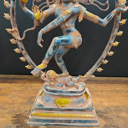 ब्रासोरा® वृंदावन वेणुगोपाल कृष्ण पीतल की प्रतिमा मोर के साथ | एंटीक नीला और सुनहरा रंग | ऊँचाई 20 इंच