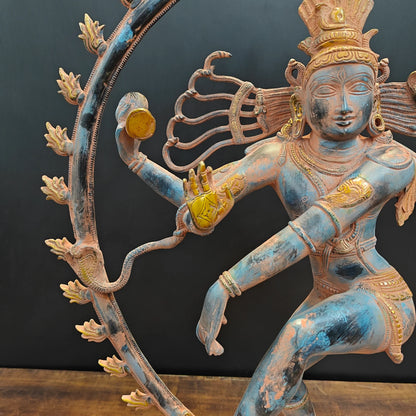 ब्रासोरा® वृंदावन वेणुगोपाल कृष्ण पीतल की प्रतिमा मोर के साथ | एंटीक नीला और सुनहरा रंग | ऊँचाई 20 इंच