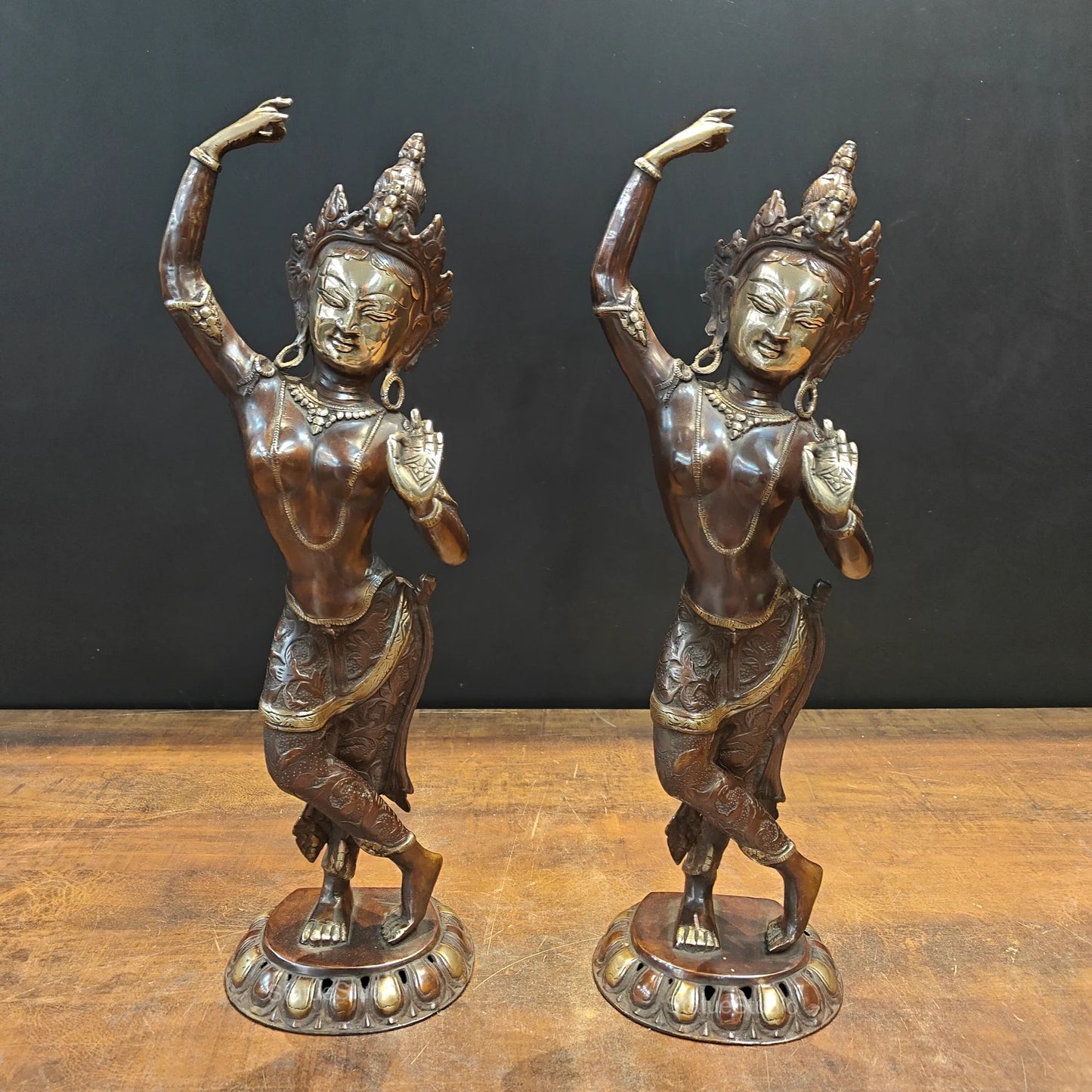 Brassaura® Brass Dancing Tara Statue Set of 2 | Handcrafted Goddess Tara Sculptures for Home Décor, Meditation Room & Spiritual Gifting | 20 Inches | 8.8 Kg