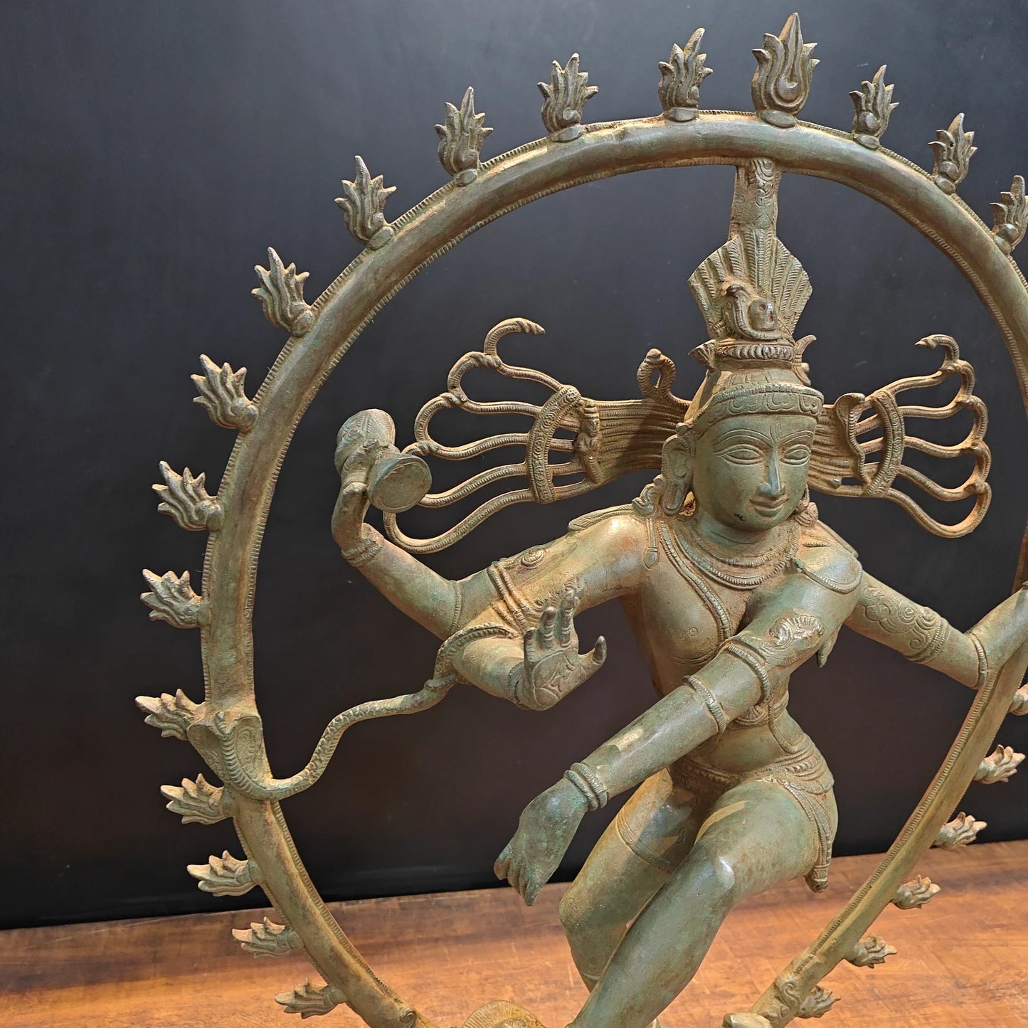 Brassaura® Brass Nataraja Statue | Dancing Lord Shiva (Nataraj) Idol for Home Temple, Spiritual Décor & Vastu | 31 Inches | 25 Kg