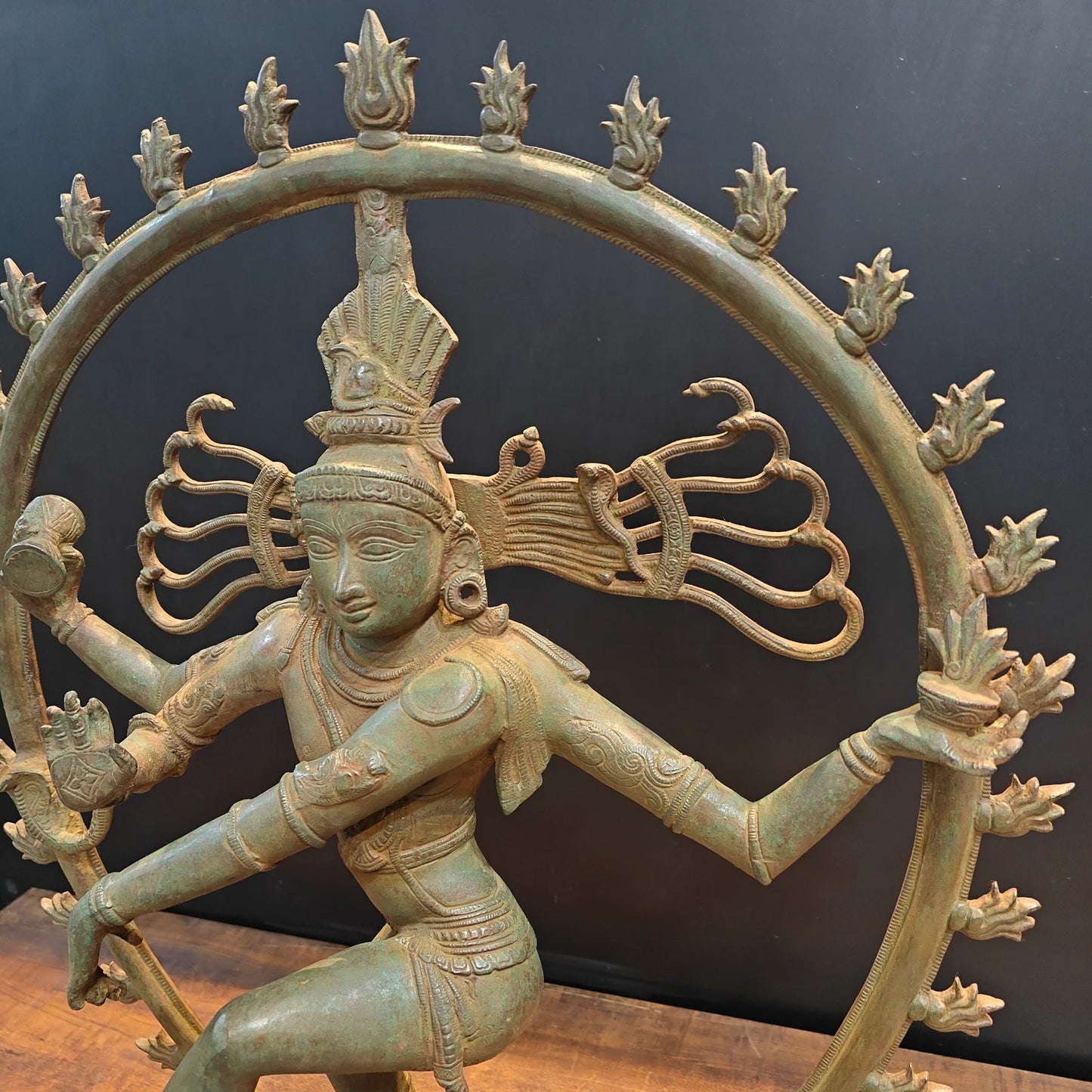 Brassaura® Brass Nataraja Statue | Dancing Lord Shiva (Nataraj) Idol for Home Temple, Spiritual Décor & Vastu | 31 Inches | 25 Kg