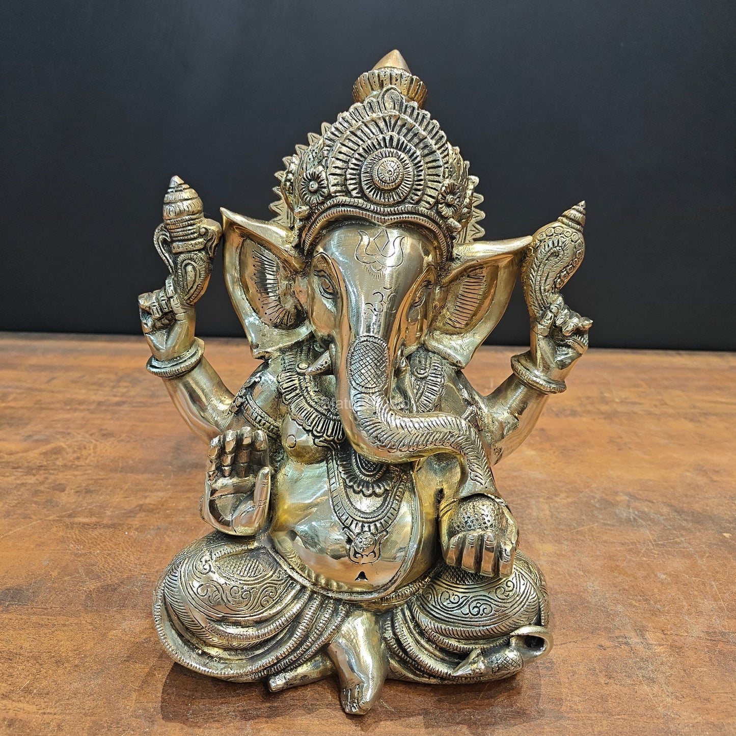 Brassaura® Lord Ganesha Brass Idol | Premium Solid Brass Ganpati Murti with Antique Finish | Handcrafted Hindu God Statue for Home Temple, Pooja Room & Spiritual Décor | Height 12 Inches | 9.2 Kg