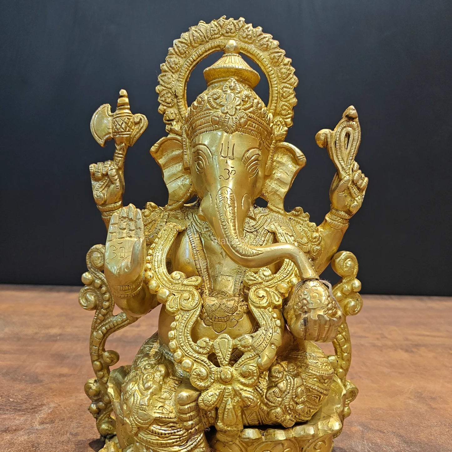 Brassaura® Lord Ganesha Brass Idol | Premium Solid Brass Ganpati Murti with Intricate Traditional Design | Handcrafted Hindu God Statue for Home Temple, Pooja Room & Spiritual Décor | Height 12.5 Inches | 7.5 Kg
