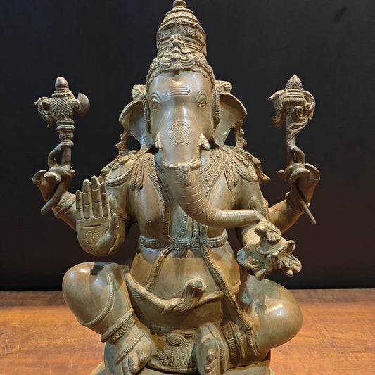 ब्रासोरा® वृंदावन वेणुगोपाल कृष्ण पीतल की प्रतिमा मोर के साथ | एंटीक नीला और सुनहरा रंग | ऊँचाई 20 इंच