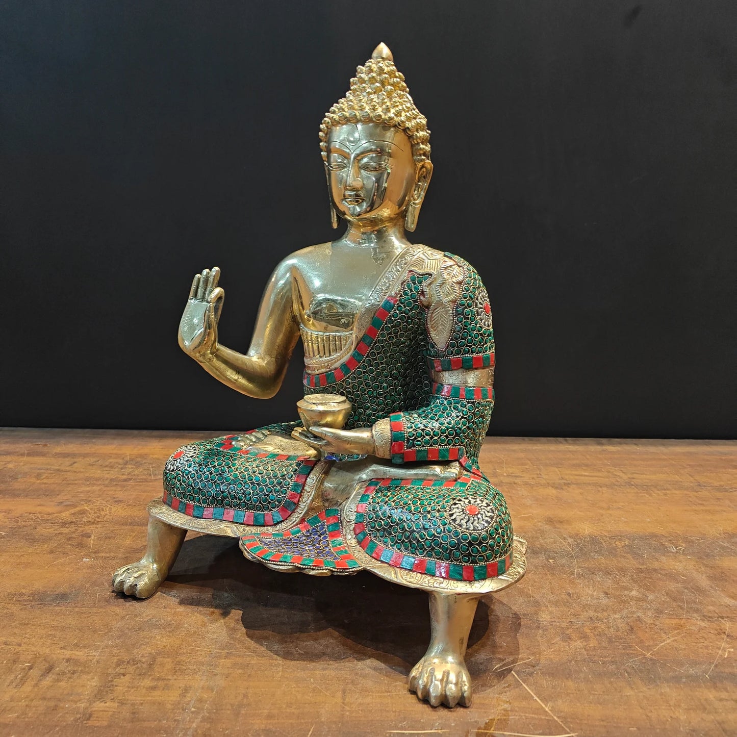 Brassaura® Brass Lord Buddha Idol | Premium Handcrafted Meditating Buddha Statue with Stone Work | Antique Finish | Home Temple, Living Room & Spiritual Décor | Height 20 Inches | 11.8 Kg