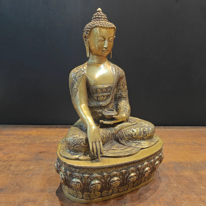 Brassaura® Brass Bhumisparsha Buddha Idol | Premium Handcrafted Seated Lord Buddha Statue | Antique Finish | Home Temple, Meditation Room & Spiritual Décor | Height 23 Inches | 17 Kg