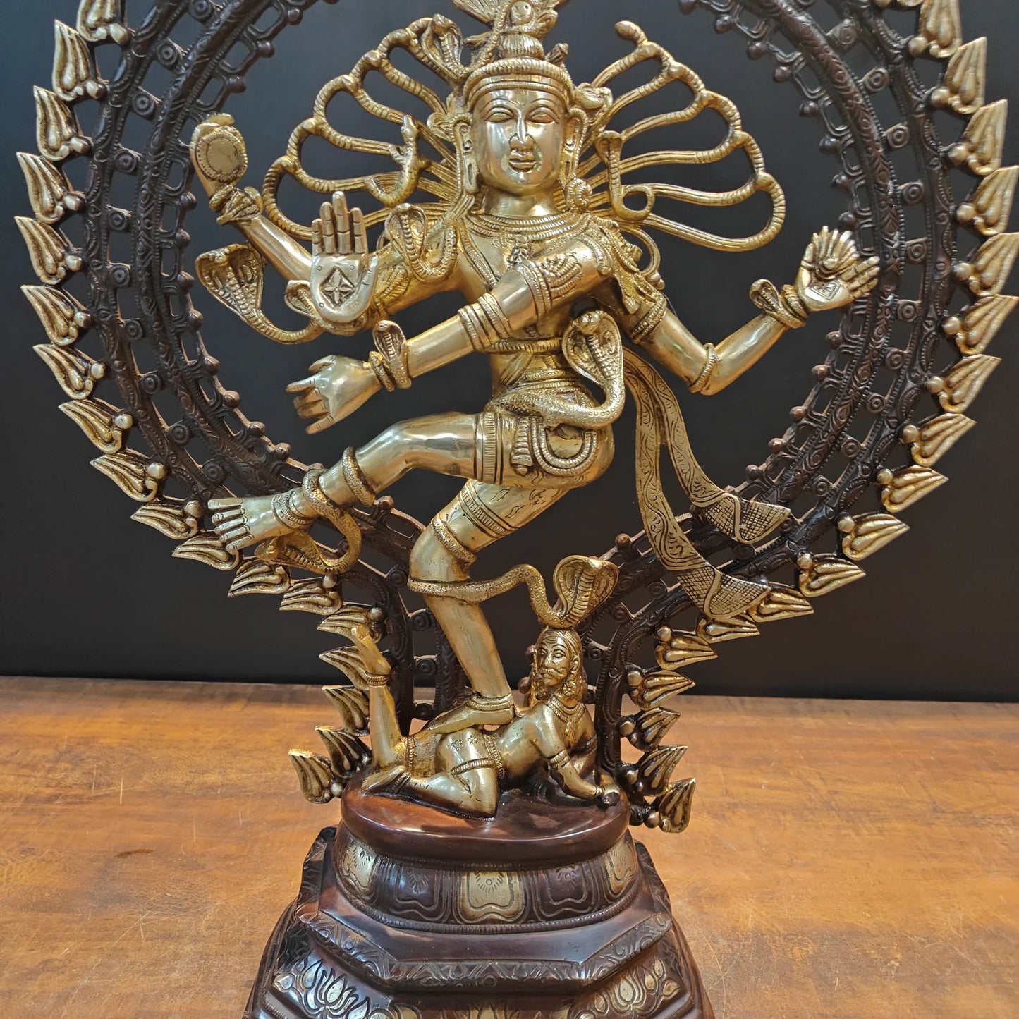 Brassaura® Brass Nataraja Statue | Lord Shiva Dancing in Cosmic Tandava | Handcrafted Brass Sculpture for Home Temple, Pooja Room & Spiritual Décor | Height 28 Inches | 19 Kg