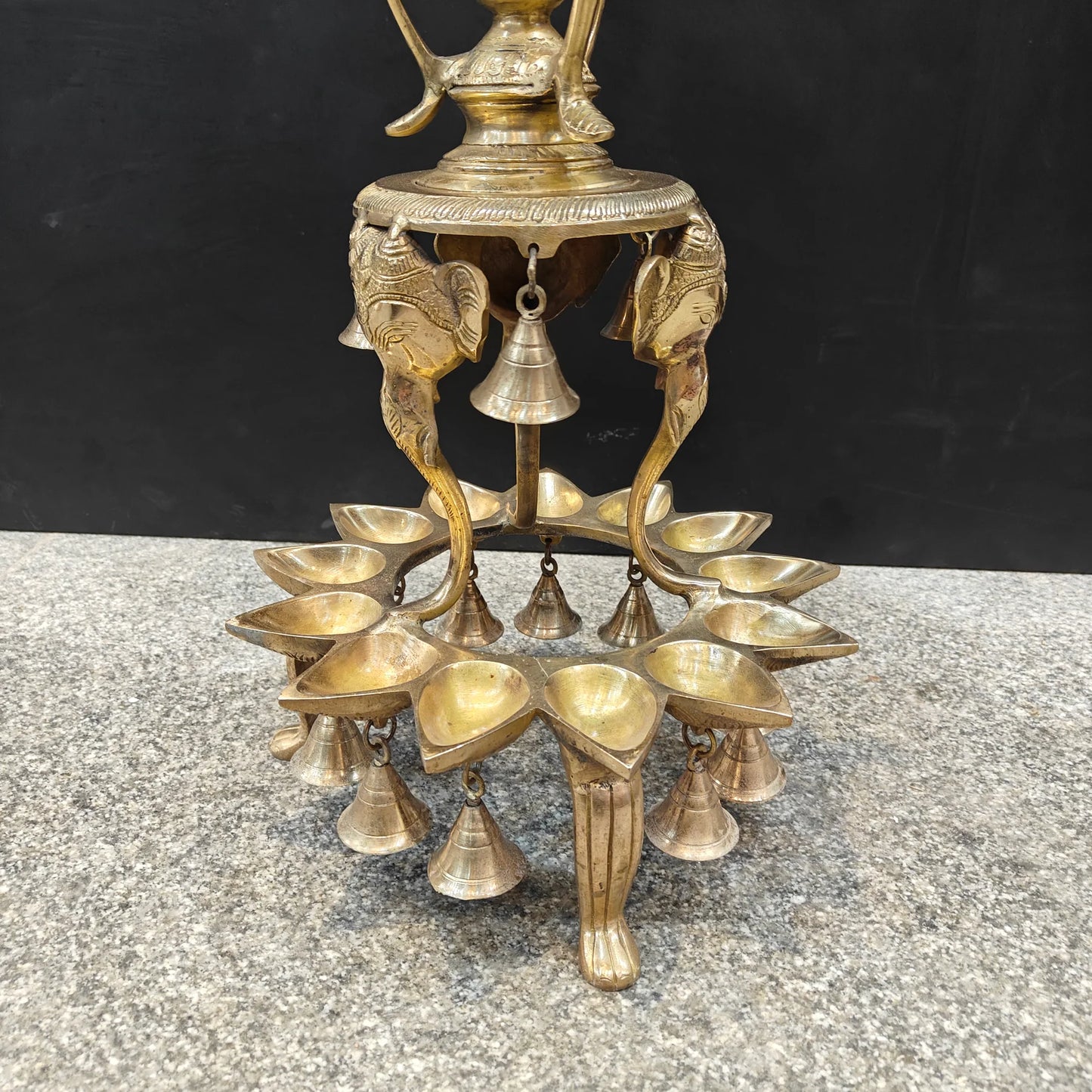 ब्रासोरा® वृंदावन वेणुगोपाल कृष्ण पीतल की प्रतिमा मोर के साथ | एंटीक नीला और सुनहरा रंग | ऊँचाई 20 इंच