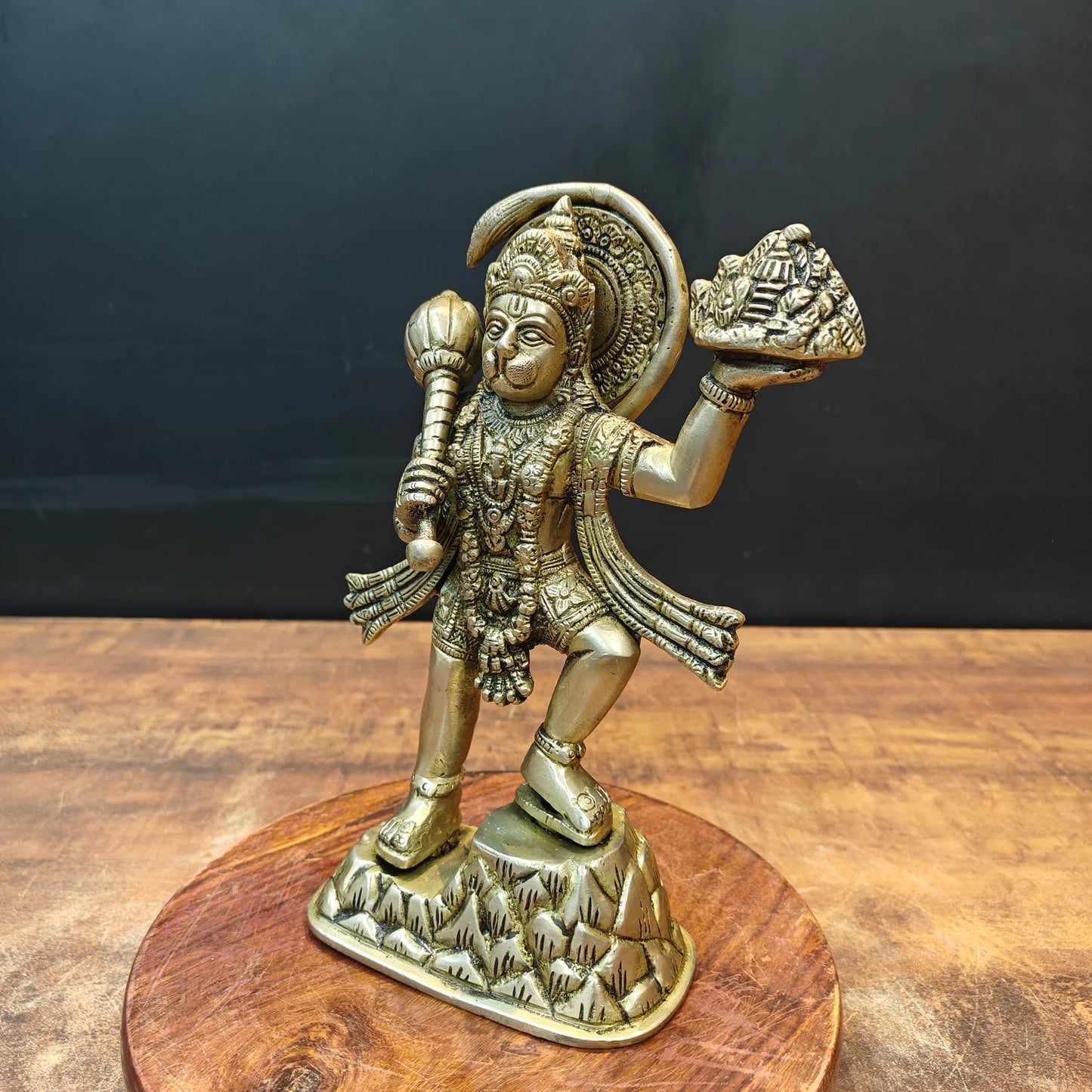 Brassaura® Brass Lord Hanuman Idol | Veer Hanuman Carrying Sanjeevani Mountain with Gada | Sacred Brass Sculpture for Home Temple, Spiritual Décor & Gifting | 9 Inches | 1.9 KgV