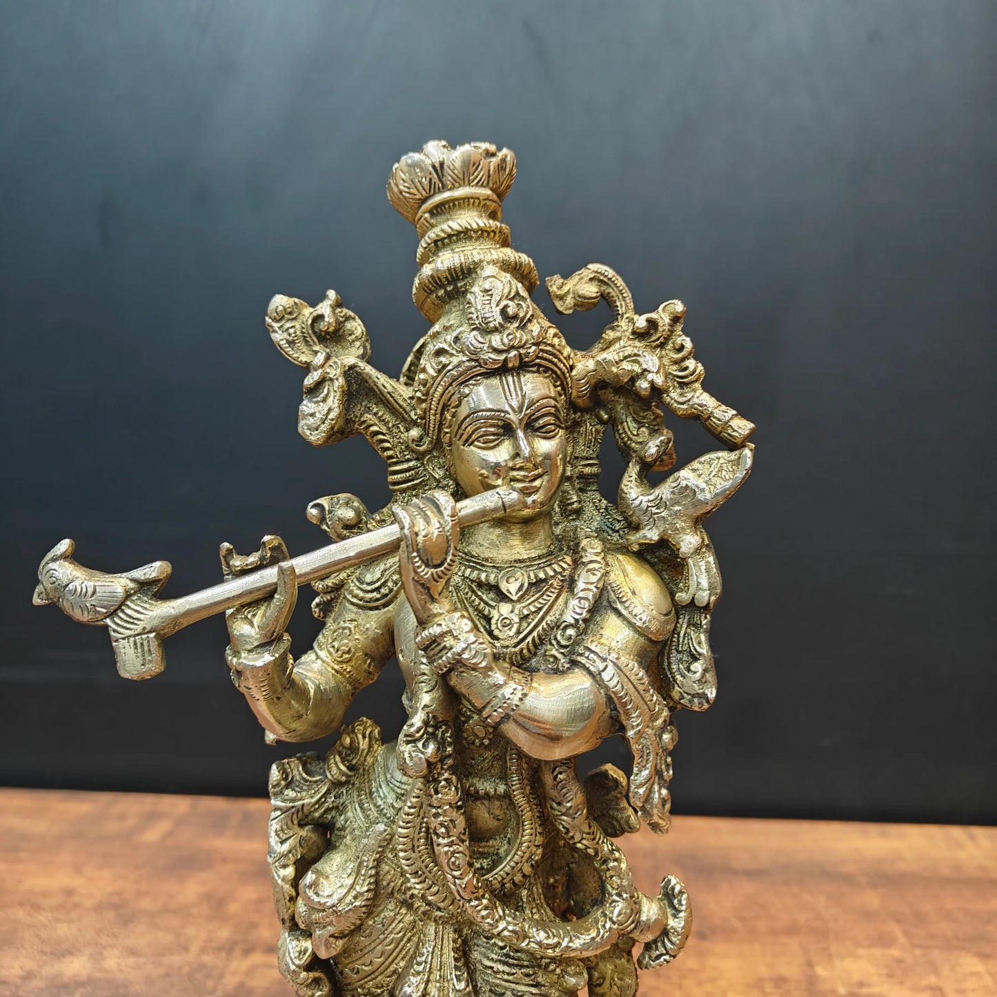 Brassaura® Brass Lord Krishna Playing Flute Statue | Handcrafted Standing Krishna Murti for Home Temple, Spiritual Décor & Gifting | 14 Inches | 4.4 Kg