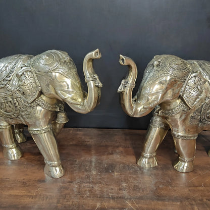 Brassaura® Pair of Decorative Brass Elephants | Symbol of Strength, Prosperity & Good Fortune | Height 22 Inches & Weight 70 Kgs