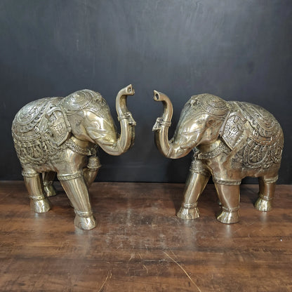 Brassaura® Pair of Decorative Brass Elephants | Symbol of Strength, Prosperity & Good Fortune | Height 22 Inches & Weight 70 Kgs