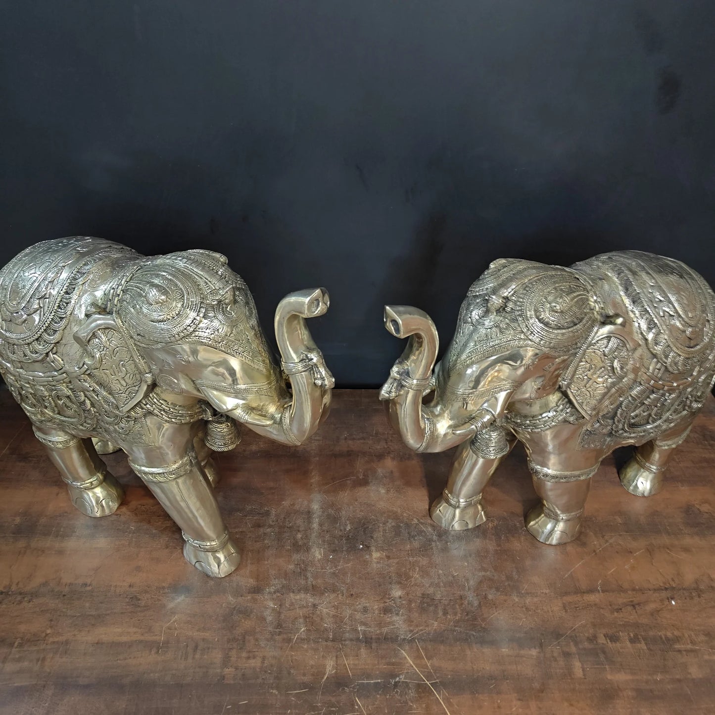 Brassaura® Pair of Decorative Brass Elephants | Symbol of Strength, Prosperity & Good Fortune | Height 22 Inches & Weight 70 Kgs